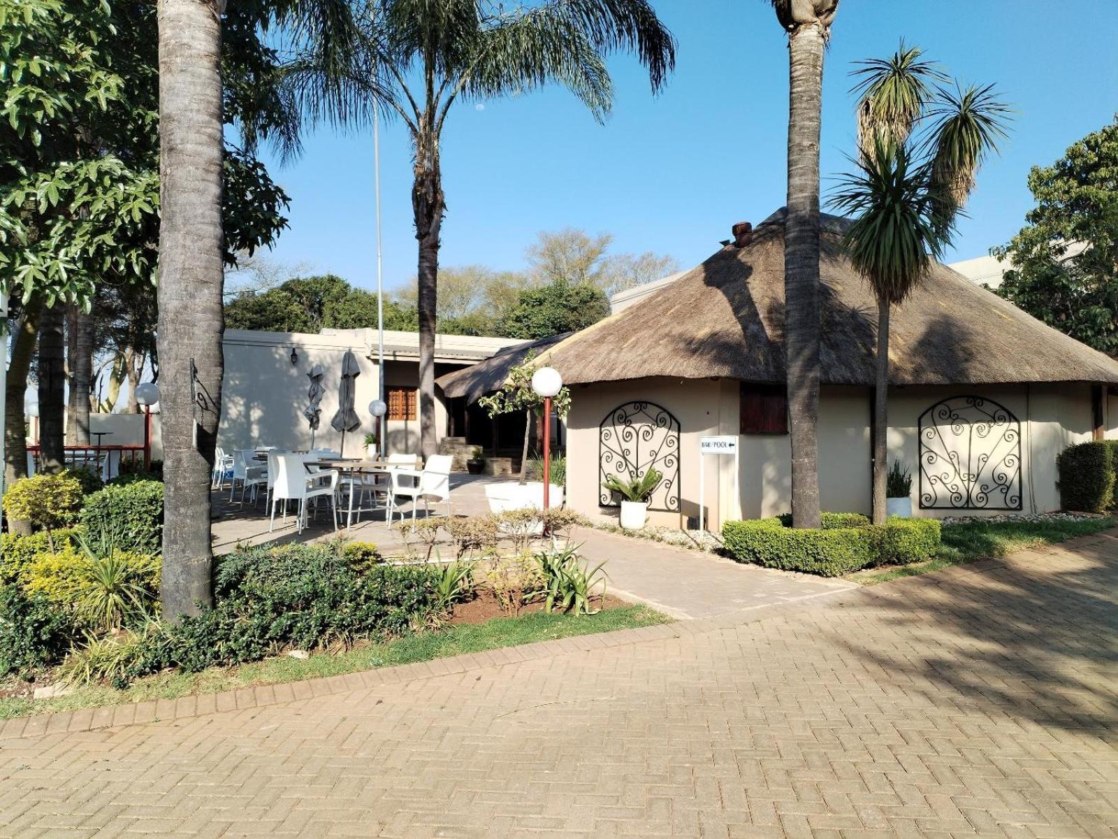 Hole In One Hotell Roodepoort Eksteriør bilde